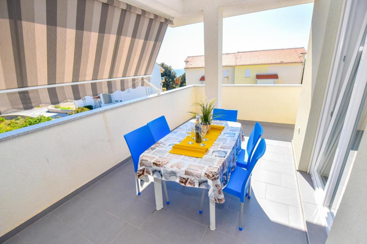 Apartments Yoko Novalja Εξωτερικό φωτογραφία
