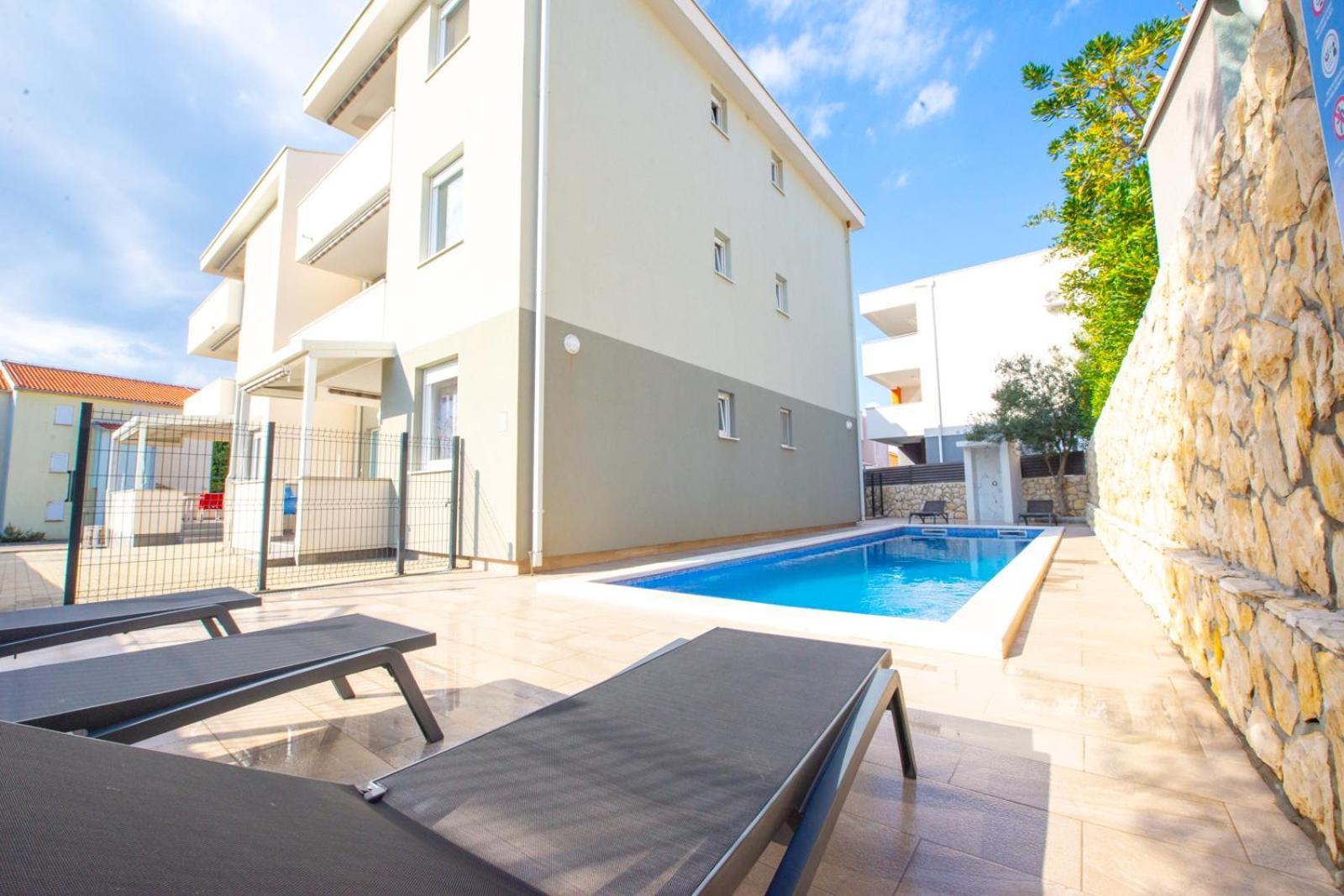 Apartments Yoko Novalja Εξωτερικό φωτογραφία