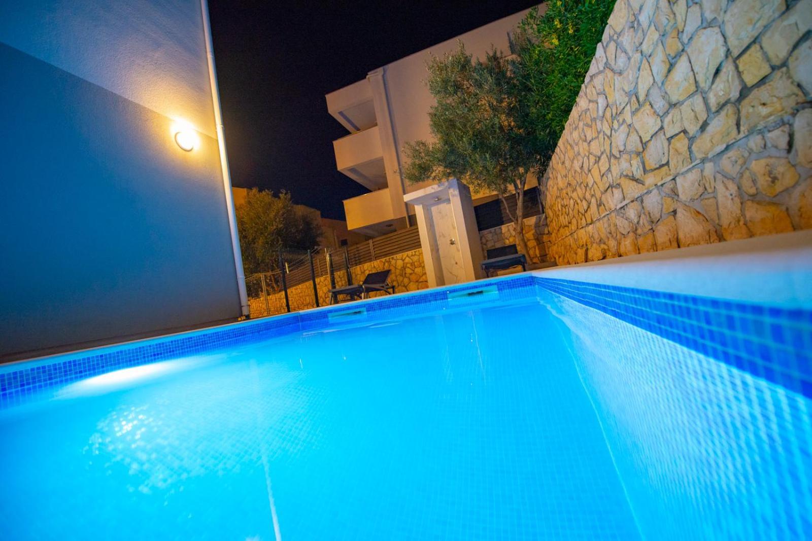 Apartments Yoko Novalja Εξωτερικό φωτογραφία