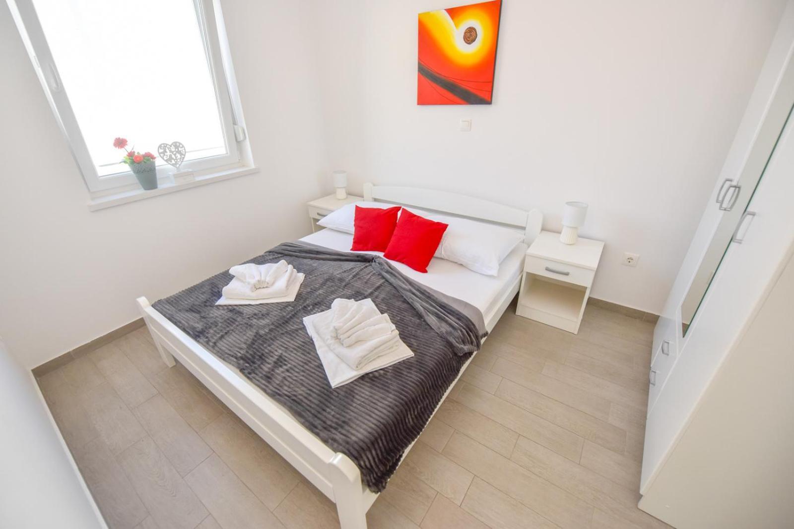 Apartments Yoko Novalja Εξωτερικό φωτογραφία